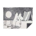 Klippan Yllefabrik Moominadventure Wolldecke Plaid Mumin